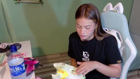 sabrina online show from 01-11-26, 01:43