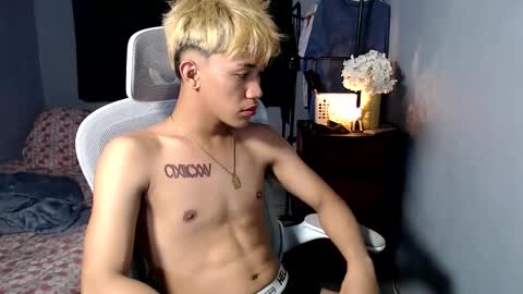 Loy online show from 12-15-25, 02:43