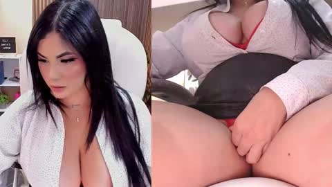 Snapshot of naugthyelli chatting on 02-19-26, 07:32 online show from 02-19-26, 07:32