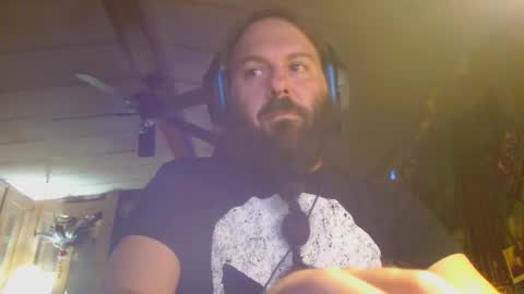 nautieone online show from 10-12-25, 01:15