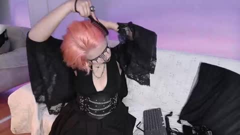 Snapshot of navier__ chatting on 01-13-26, 09:53 Navier online show from 01-13-26, 09:53