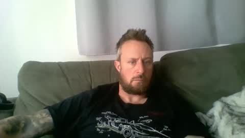 nawtydom1977 online show from 10-26-25, 04:02