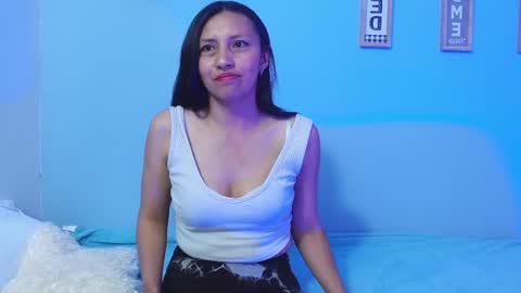 Snapshot of naya_10 chatting on 09-22-25, 10:23 naya_10 online show from 09-22-25, 10:23