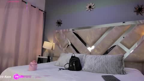 Snapshot of nayara_macherano chatting on 10-17-25, 11:24 nayara_macherano online show from 10-17-25, 11:24
