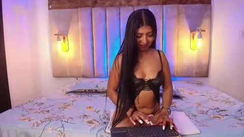 NAYARA  online show from 08-06-26, 03:25