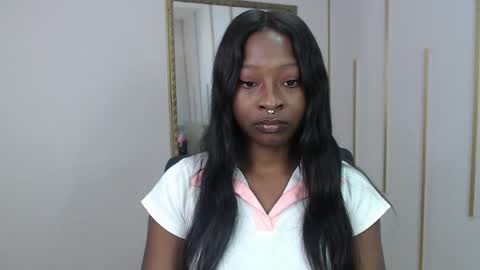 Snapshot of nayariskaya chatting on 04-08-26, 03:56 Nayaris 3 online show from 04-08-26, 03:56