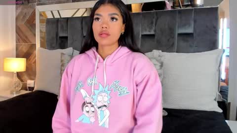    online show from 10-17-25, 11:46