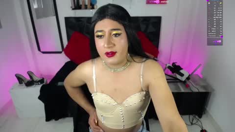 nayleah online show from 09-22-25, 06:59