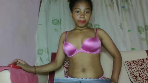 nayrah12 online show from 11-22-25, 07:24