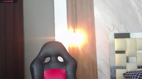 Snapshot of nazper_ chatting on 06-30-26, 05:58 Nazper online show from 06-30-26, 05:58