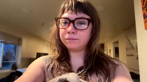 Snapshot of nealiana96 chatting on 01-21-25, 03:32 Nealiana online show from 01-21-25, 03:32