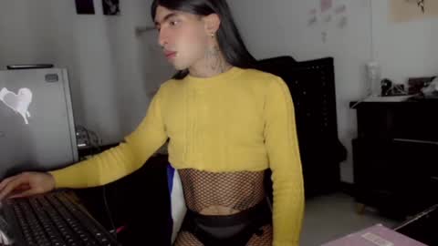 Snapshot of nebullax_mcqueen chatting on 02-15-26, 02:47 nebullax_mcqueen online show from 02-15-26, 02:47