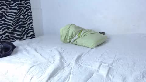 Snapshot of neccesitysexxxxx chatting on 09-11-25, 02:44 neccesitysexxxxx online show from 09-11-25, 02:44