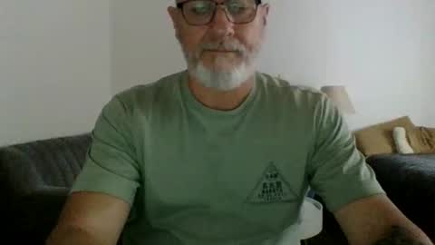 Snapshot of neckdown12 chatting on 03-27-26, 09:25 neckdown12 online show from 03-27-26, 09:25