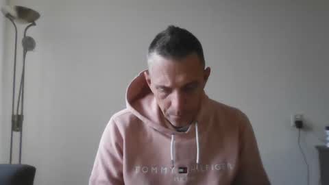 nederland77 online show from 12-27-24, 09:28