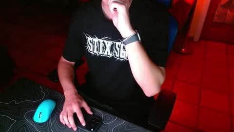 Snapshot of needanap00 chatting on 03-31-26, 05:41 tootired online show from 03-31-26, 05:41