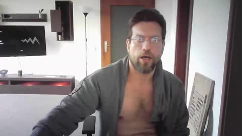 Snapshot of needfullthx chatting on 12-08-24, 09:46 Sebastian online show from 12-08-24, 09:46