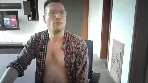 Snapshot of needfullthx chatting on 03-01-25, 03:16 Sebastian online show from 03-01-25, 03:16