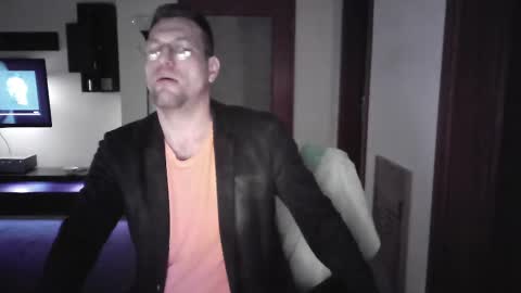 Snapshot of needfullthx chatting on 03-06-25, 06:26 Sebastian online show from 03-06-25, 06:26