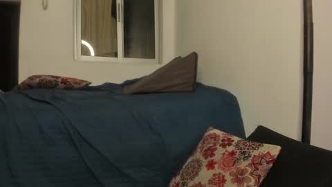 Nei turn green online show from 01-19-25, 01:32