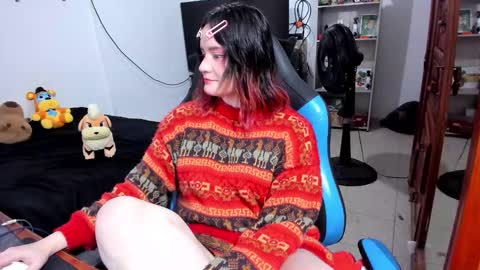 Snapshot of neeko_lol_ chatting on 03-14-26, 01:38 Geek Nicole im Neeko UwU online show from 03-14-26, 01:38