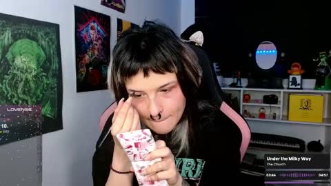 Neena Nyx online show from 05-13-26, 02:09