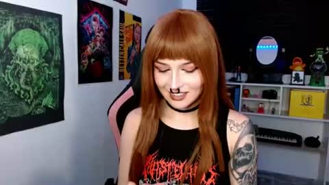 Neena Nyx online show from 06-19-26, 12:15