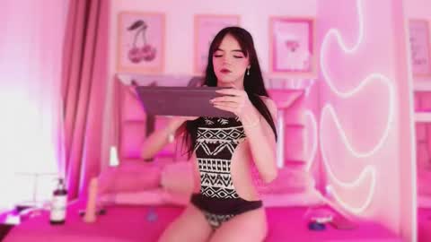 Snapshot of nefera_nox chatting on 12-17-25, 03:56 nefera_nox online show from 12-17-25, 03:56