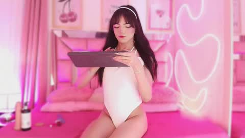 Snapshot of nefera_nox chatting on 12-23-25, 03:48 nefera_nox online show from 12-23-25, 03:48