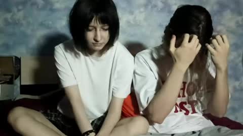 Kris and Loly online show from 05-26-26, 06:04