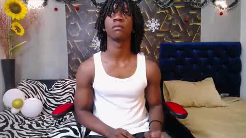 Snapshot of negga_cum chatting on 12-01-25, 01:16 NEGGA online show from 12-01-25, 01:16