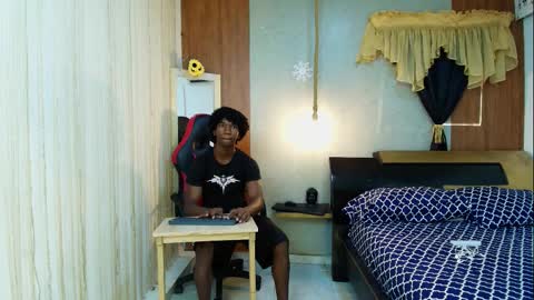 Snapshot of negga_cum chatting on 02-22-26, 01:09 NEGGA online show from 02-22-26, 01:09