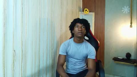 Snapshot of negga_cum chatting on 02-23-26, 01:08 NEGGA online show from 02-23-26, 01:08