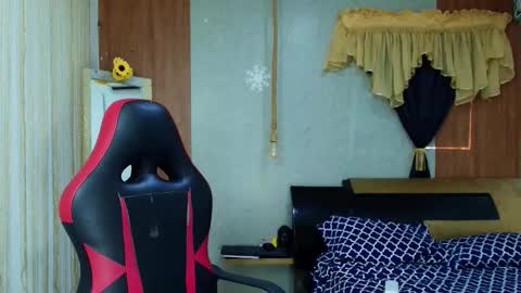 Snapshot of negga_cum chatting on 03-01-26, 01:35 NEGGA online show from 03-01-26, 01:35