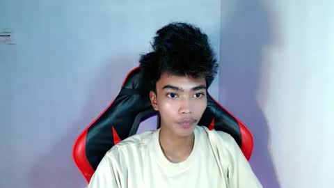 Snapshot of neil_asian69 chatting on 11-04-25, 03:55 neil_asian69 online show from 11-04-25, 03:55