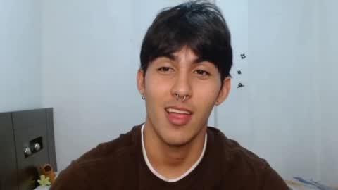Snapshot of neithanzyn chatting on 01-14-25, 07:32 Neithanzyn online show from 01-14-25, 07:32