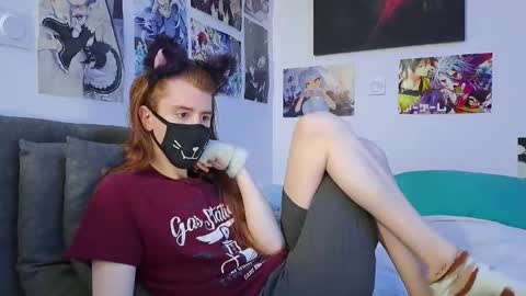 Snapshot of neko_nyaaa chatting on 10-03-25, 07:44 Neko online show from 10-03-25, 07:44