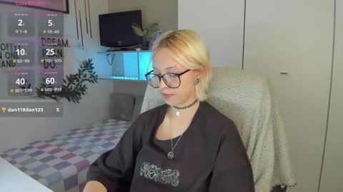 Snapshot of neko_sora chatting on 05-12-26, 09:12 Kate online show from 05-12-26, 09:12