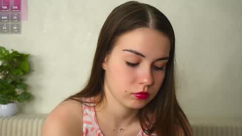 Snapshot of neldabestwick chatting on 09-13-25, 06:40 Histori online show from 09-13-25, 06:40