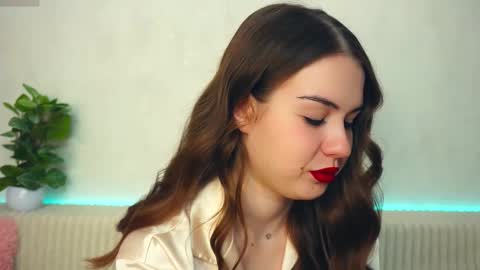 Snapshot of neldabestwick chatting on 09-14-25, 07:02 Histori online show from 09-14-25, 07:02