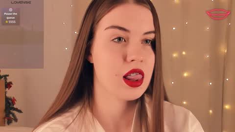 Snapshot of neldabestwick chatting on 01-08-26, 09:06 Histori online show from 01-08-26, 09:06