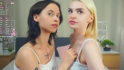 Snapshot of neldabestwick chatting on 03-09-26, 10:14 Histori online show from 03-09-26, 10:14