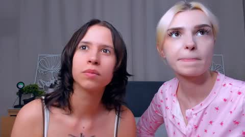 Snapshot of neldabestwick chatting on 03-27-26, 09:14 Histori online show from 03-27-26, 09:14