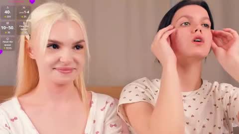 Snapshot of neldabestwick chatting on 04-07-26, 07:31 Histori online show from 04-07-26, 07:31