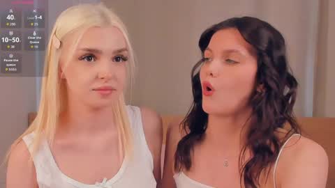 Snapshot of neldabestwick chatting on 04-08-26, 07:41 Histori online show from 04-08-26, 07:41