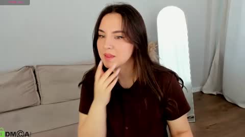 Snapshot of nelie_evans chatting on 06-27-26, 12:59 nelie_evans online show from 06-27-26, 12:59