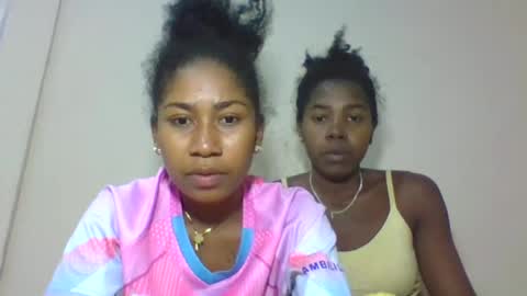 Snapshot of nellabrown chatting on 08-04-26, 11:46 nellabrown online show from 08-04-26, 11:46