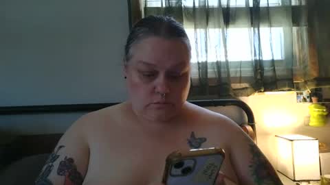 Snapshot of nellatlas chatting on 07-08-26, 04:11 Nellie Atlas online show from 07-08-26, 04:11