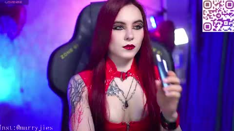 Snapshot of nelle_ chatting on 06-27-26, 09:03 online show from 06-27-26, 09:03