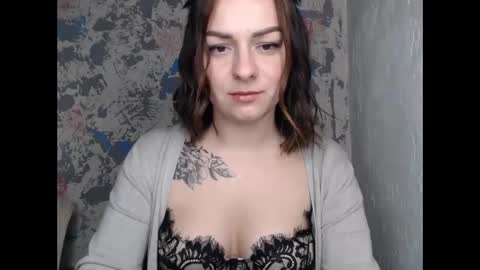 Nellie Lynn online show from 03-21-26, 04:32